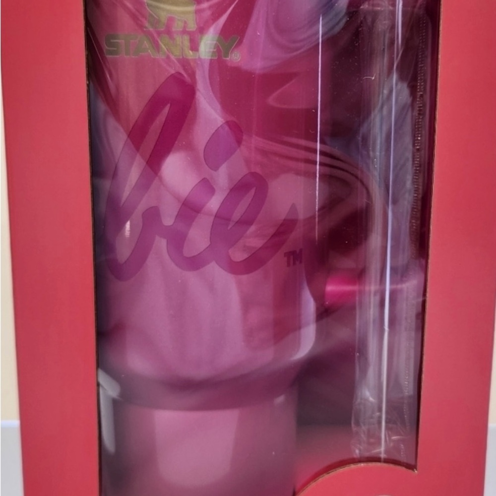 Red Quencher H2.0 Tumbler - Picture 4 of 7